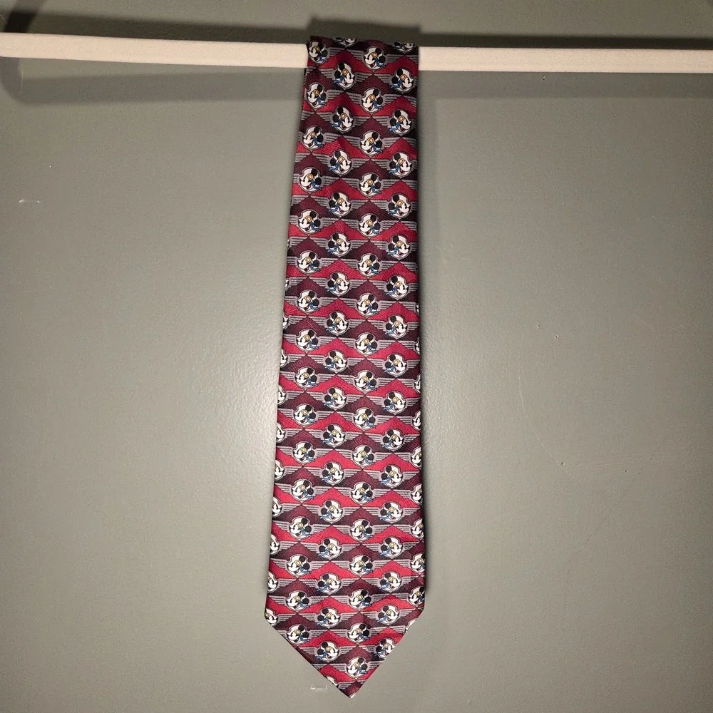 Disney Mickey Unlimited Men's Neck Tie‎ Pilot Mickey Mouse